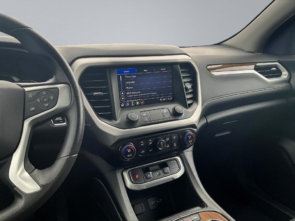 Used 2023 GMC Acadia SLE FWD image 14