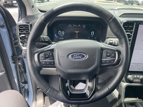 Used 2024 Ford Ranger Lariat w/ FX4 Off-Road Package AWD/4WD image 20