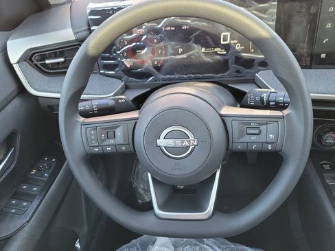 New 2026 Nissan Kicks SV w/ SV Premium Package image 19