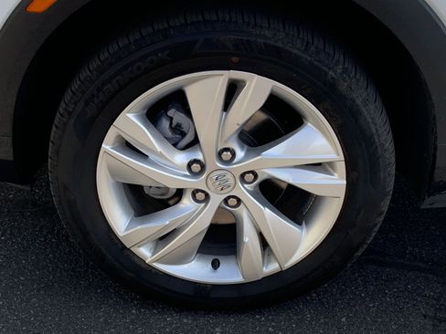 Used 2025 Buick Encore GX Preferred image 28