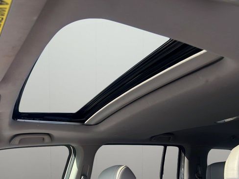 Used 2015 Honda Pilot EX-L image 2