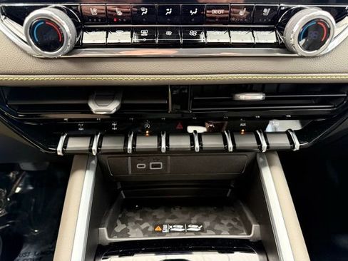 New 2026 Chevrolet Colorado ZR2 image 35