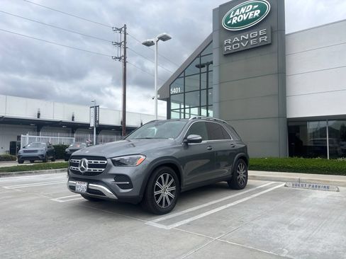 Used 2025 Mercedes-Benz GLE 450 4MATIC image 1
