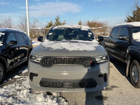 Used 2024 Dodge Durango GT image 3