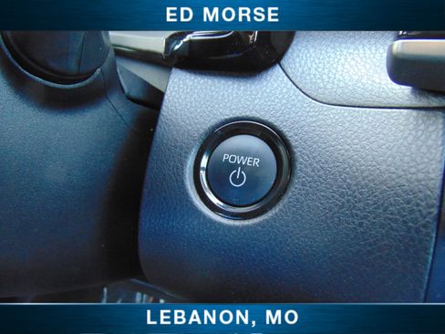 Used 2025 Toyota Camry SE image 25