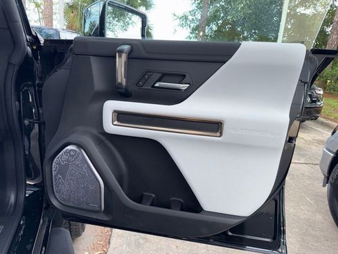 Used 2025 GMC Hummer EV 3X AWD/4WD image 33
