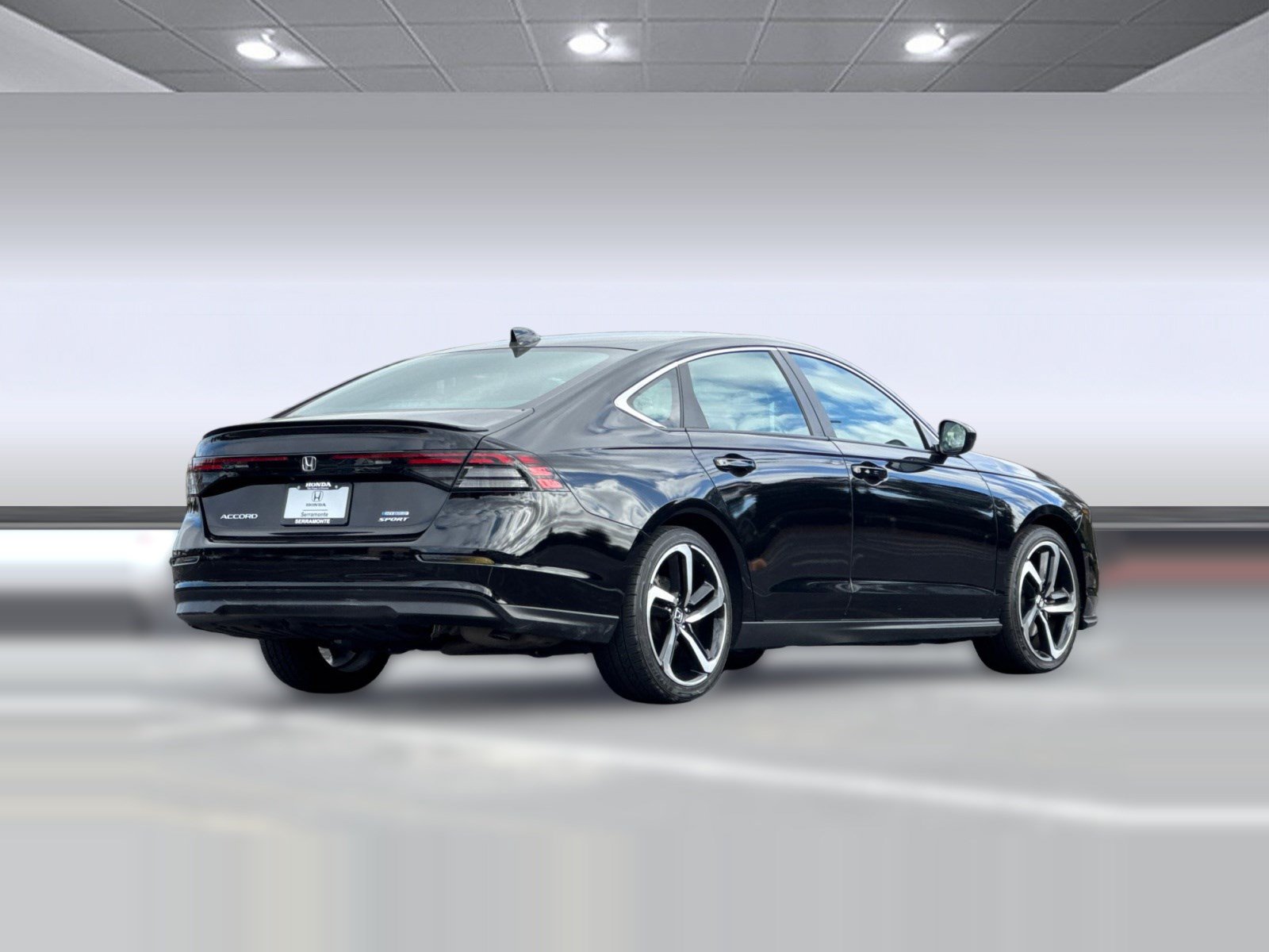Used 2024 Honda Accord Sport image 8