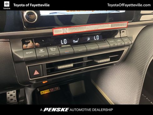 Used 2026 Toyota Camry SE image 29