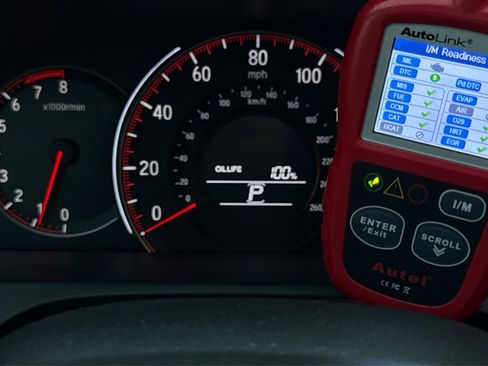 Used 2016 Honda Accord EX-L image 10