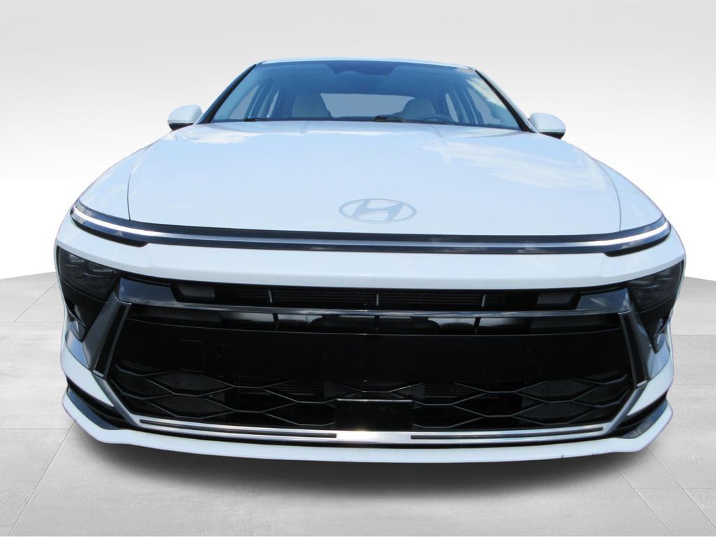 Used 2025 Hyundai Sonata SEL FWD image 8