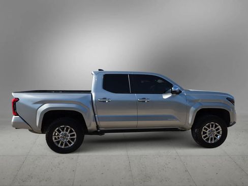 Certified 2024 Toyota Tacoma Limited w/ Limited Package (LT) AWD/4WD image 9