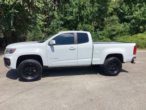 Used 2021 Chevrolet Colorado W/T w/ Custom Special Edition RWD image 7