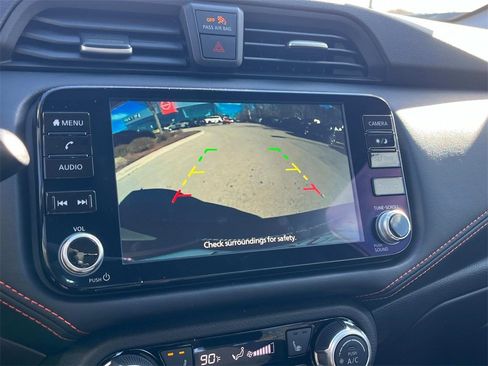 Certified 2025 Nissan Versa SR image 33