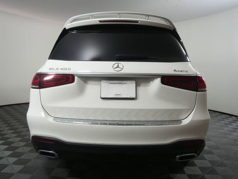 Used 2022 Mercedes-Benz GLS 450 4MATIC image 4