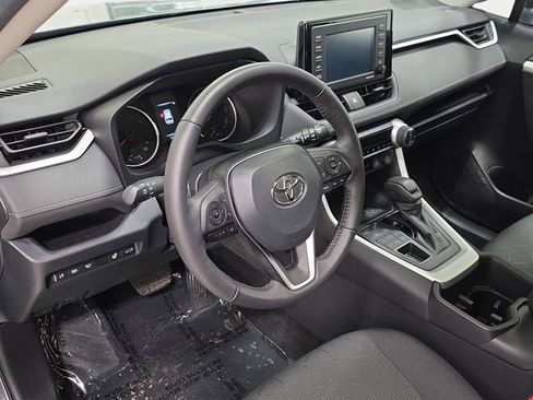 Certified 2022 Toyota RAV4 XLE w/ Convenience Package AWD/4WD image 13