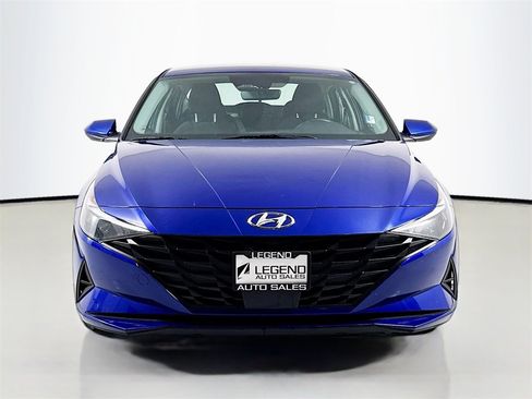 Used 2021 Hyundai Elantra SEL w/ Convenience Package image 2