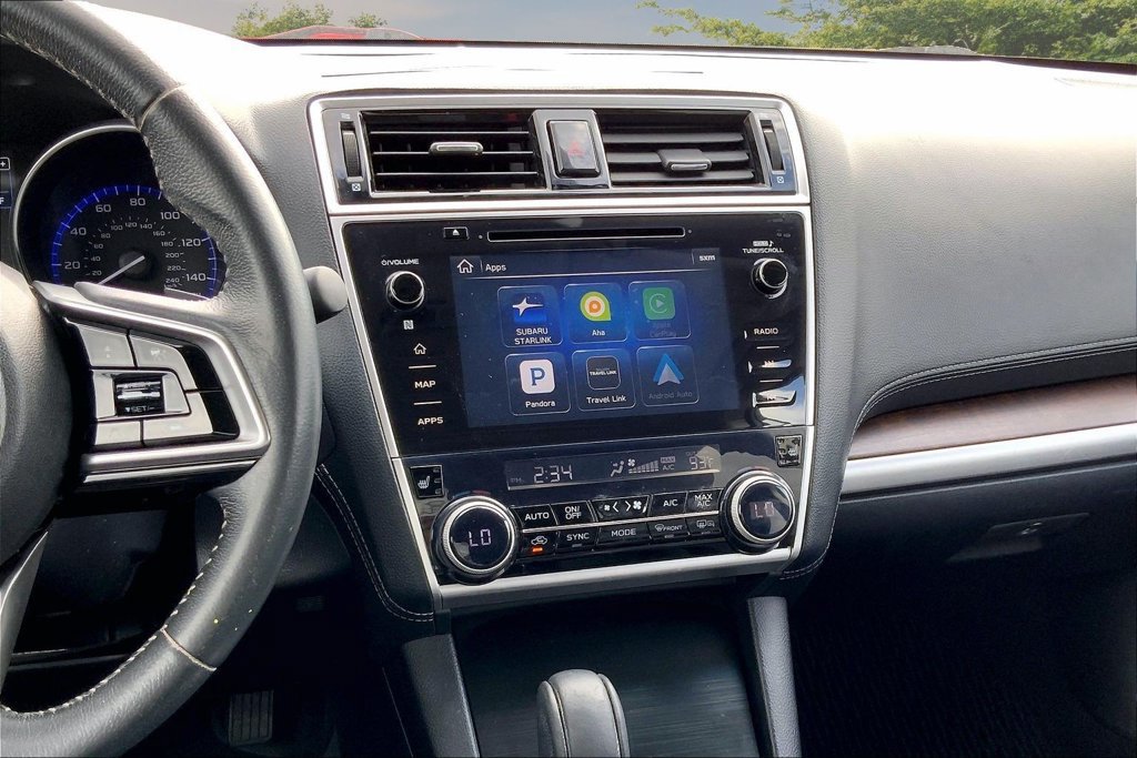 Used 2018 Subaru Outback 2.5i Limited AWD/4WD image 9