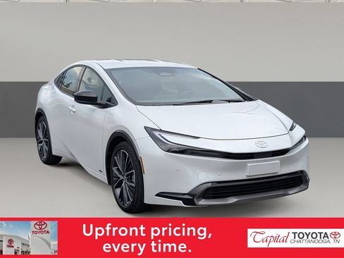 Certified 2025 Toyota Prius XLE AWD/4WD image 2
