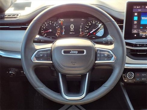 Certified 2024 Jeep Compass Limited image 11