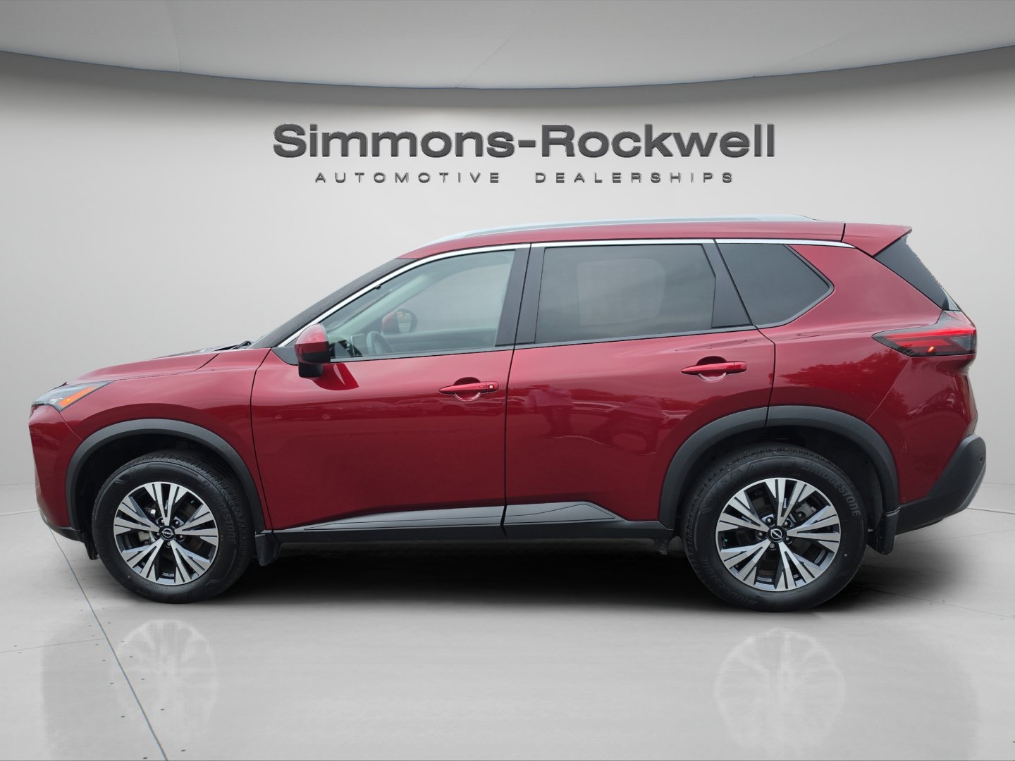 Used 2023 Nissan Rogue SV w/ SV Premium B Package AWD/4WD image 2