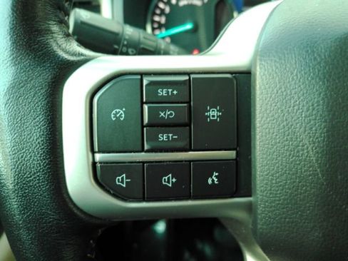 Used 2024 Ford Expedition Max XLT image 37