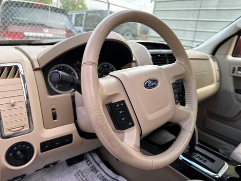 Used 2010 Ford Escape Limited FWD image 14