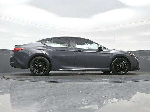 Used 2025 Toyota Camry SE FWD image 34