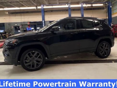 New 2026 Jeep Compass Limited image 4