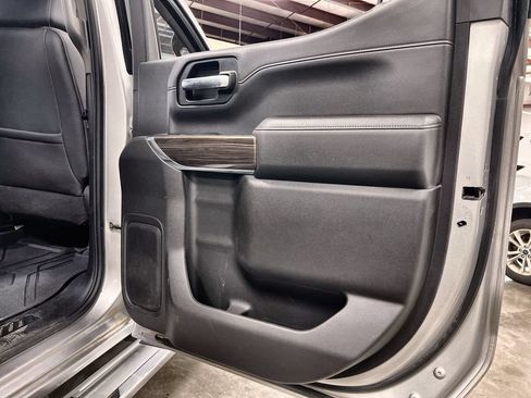 Used 2019 Chevrolet Silverado 1500 LT w/ Texas Edition AWD/4WD image 26