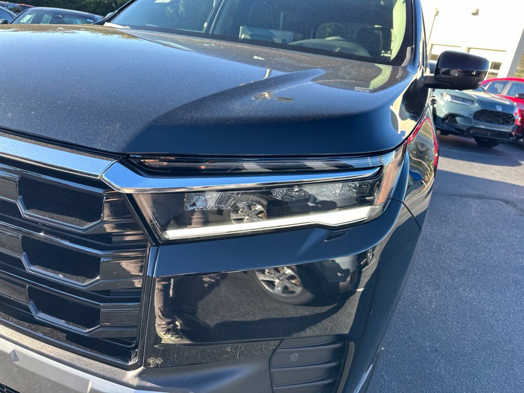 New 2026 Honda Pilot Elite image 9
