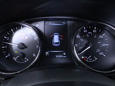 Used 2017 Nissan Rogue SL w/ SL Premium Package image 23