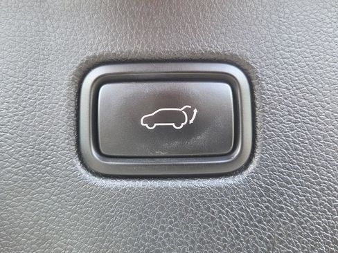 Used 2018 Kia Sorento SX AWD/4WD image 32