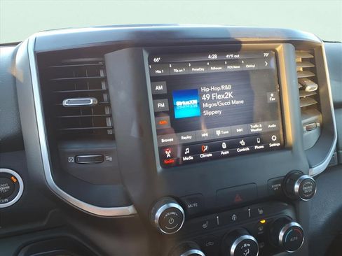 Used 2021 RAM 1500 Big Horn image 15