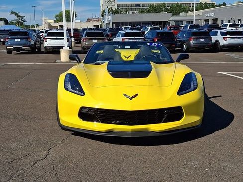 Used 2017 Chevrolet Corvette Z06 RWD image 2