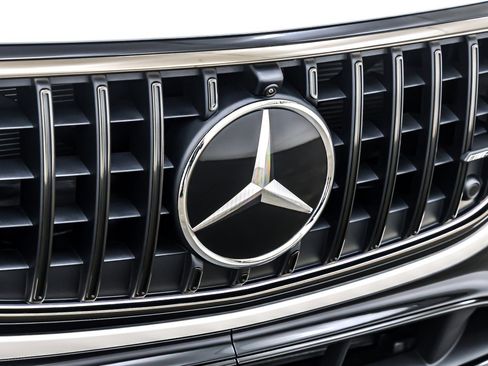 New 2026 Mercedes-Benz E 53 AMG e 4MATIC Sedan image 13