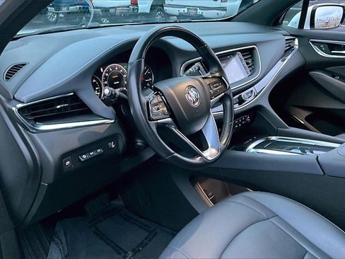 Used 2024 Buick Enclave Premium image 14