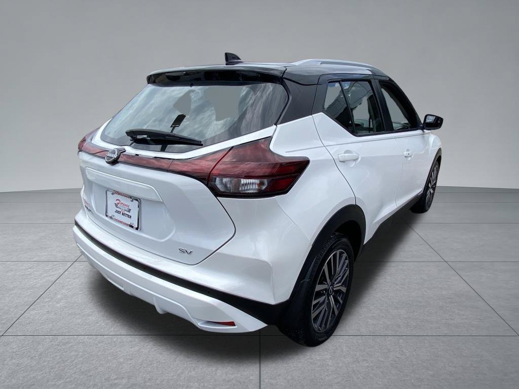 Used 2023 Nissan Kicks SV FWD image 15