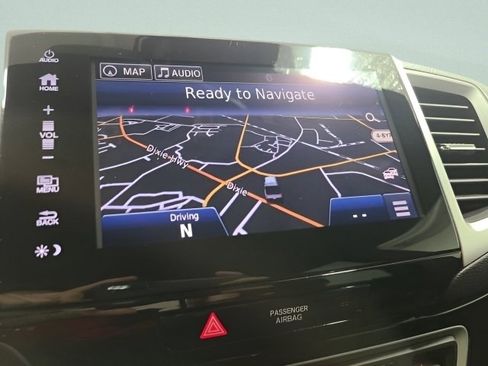 Used 2020 Honda Ridgeline Black Edition image 3