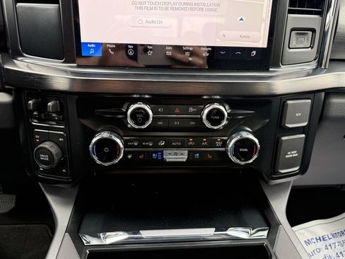 New 2026 Ford F250 Lariat w/ Black Appearance Package image 11