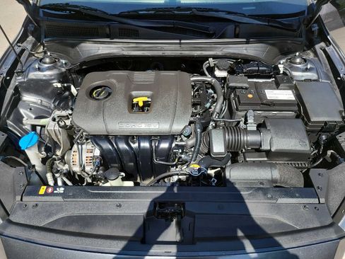 Used 2021 Kia Forte Sedan FWD image 30