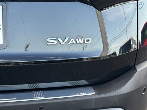 Certified 2023 Nissan Rogue SV w/ SV Premium B Package image 9