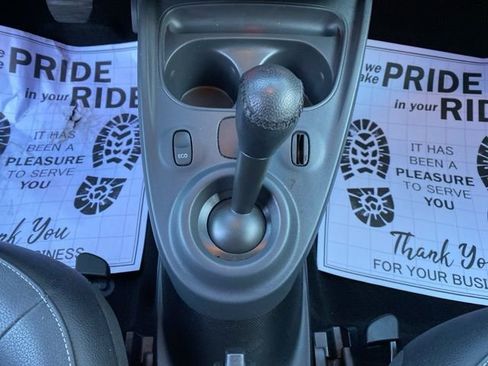 Used 2017 smart fortwo electric drive image 31