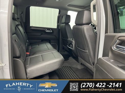 Used 2024 Chevrolet Silverado 2500 LTZ w/ LTZ Plus Package image 13