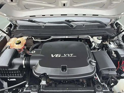 Used 2019 Chevrolet Colorado W/T w/ WT Convenience Package image 33