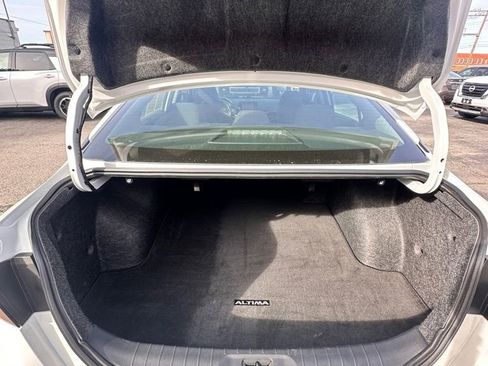 Certified 2023 Nissan Altima 2.5 S image 11