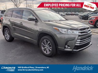 Used 2017 Toyota Highlander XLE
