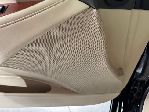 Used 2011 Lexus ES 350 FWD image 17