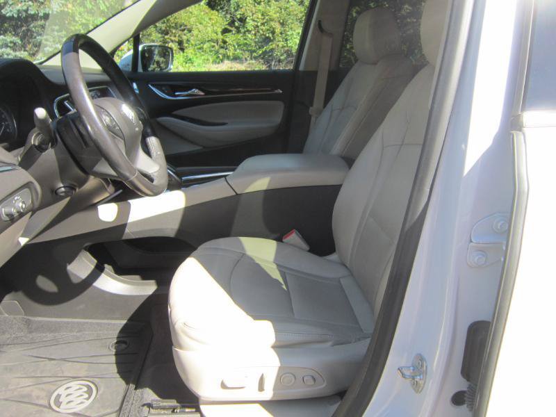 Used 2021 Buick Enclave Premium w/ Surround and Sites Package AWD/4WD image 6