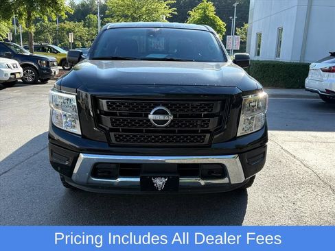 Used 2023 Nissan Titan SV w/ SV Convenience Package AWD/4WD image 3