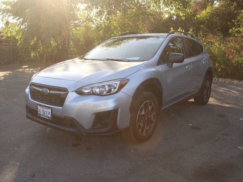 Used 2019 Subaru Crosstrek 2.0i w/ Eyesight System AWD/4WD image 3